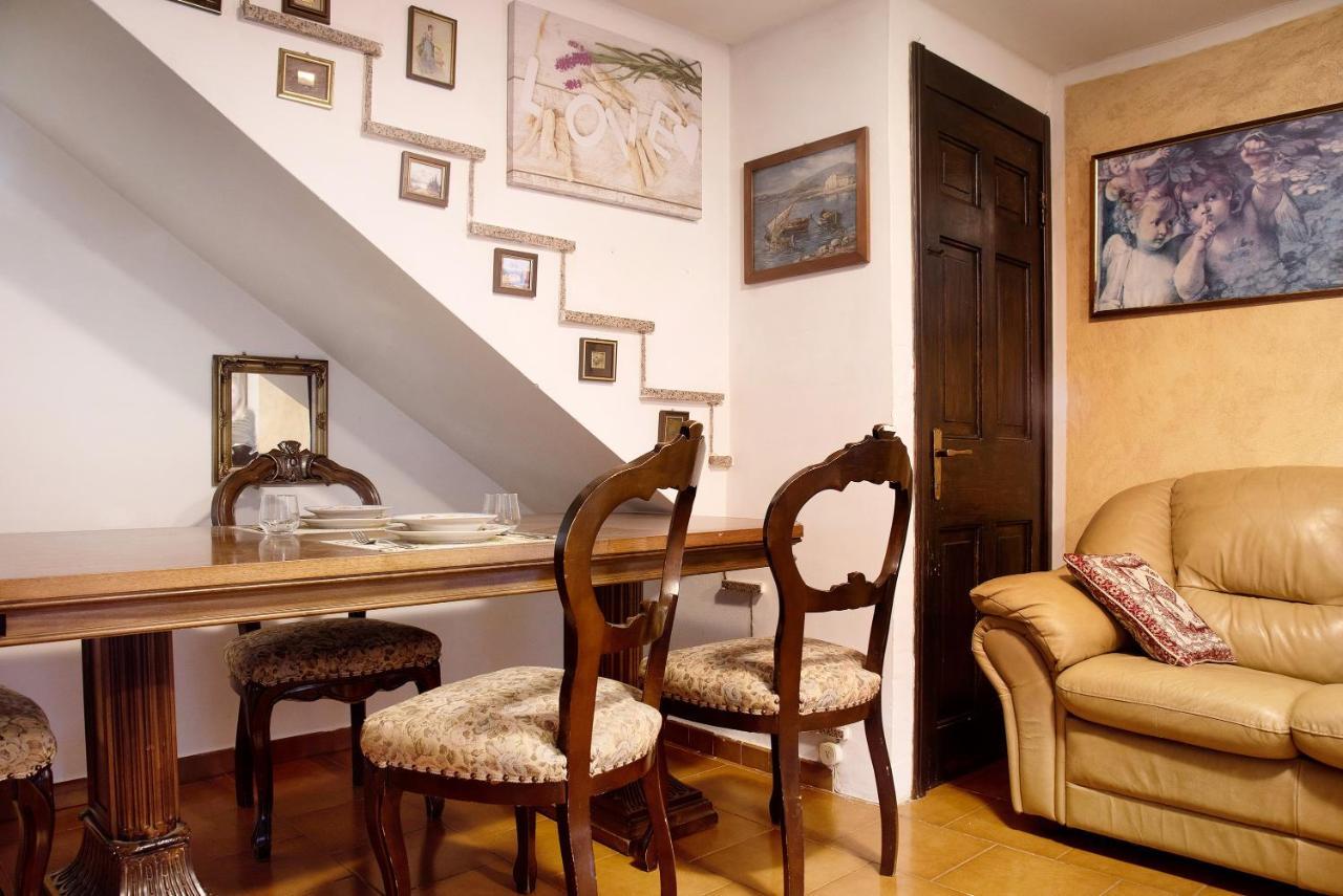 Casa Flora Διαμέρισμα Porto Ceresio Εξωτερικό φωτογραφία