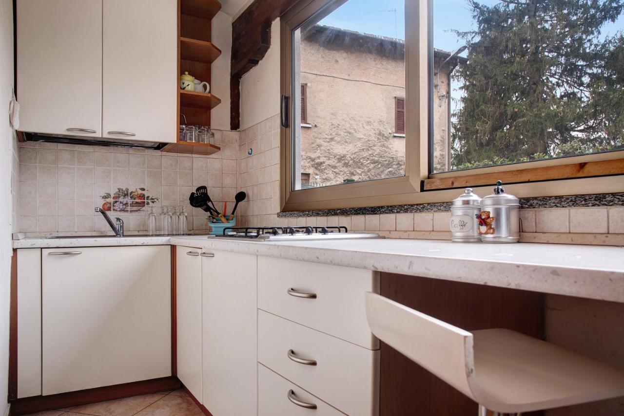 Casa Flora Διαμέρισμα Porto Ceresio Εξωτερικό φωτογραφία