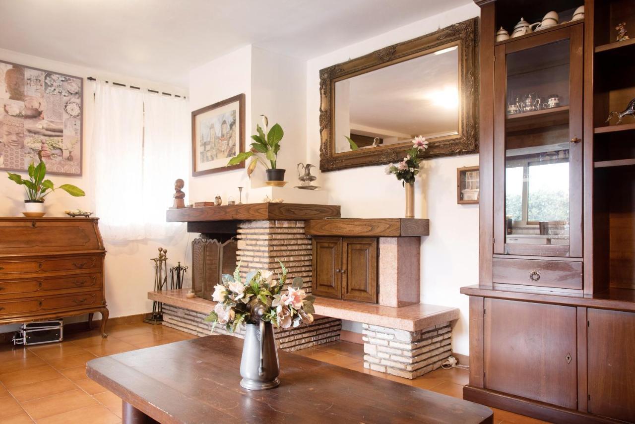 Casa Flora Διαμέρισμα Porto Ceresio Εξωτερικό φωτογραφία