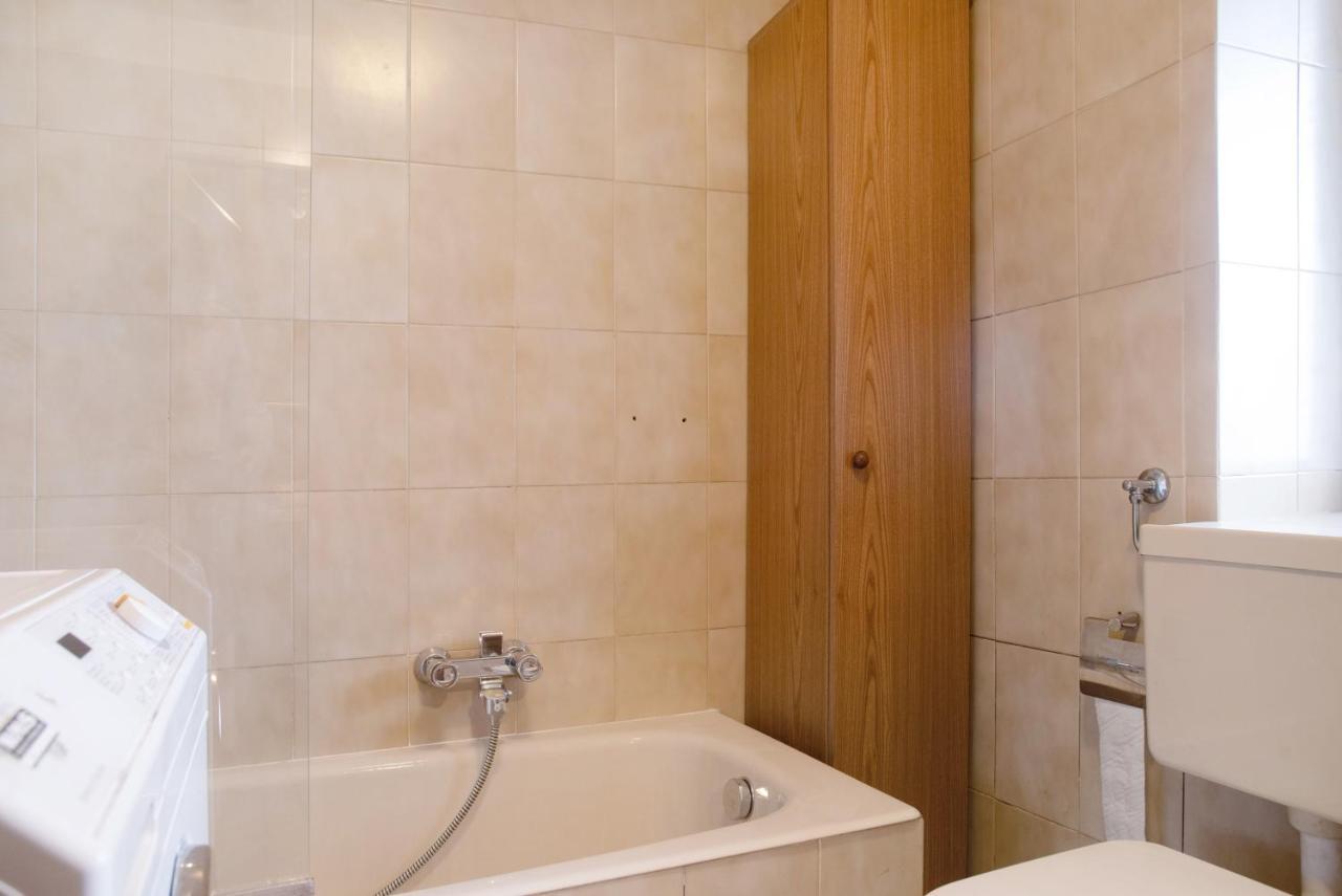 Casa Flora Διαμέρισμα Porto Ceresio Εξωτερικό φωτογραφία